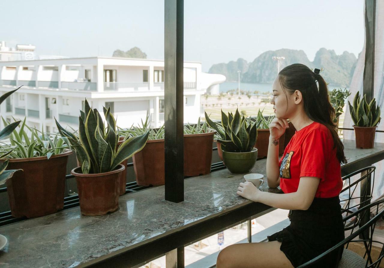 Luxstay Hotel Ha Long Exteriör bild